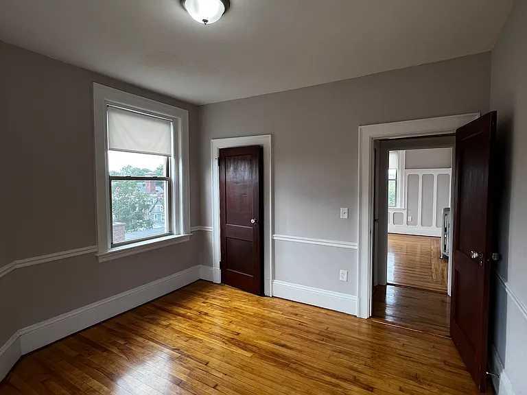 46 & 46A Elm Street — Photo 49