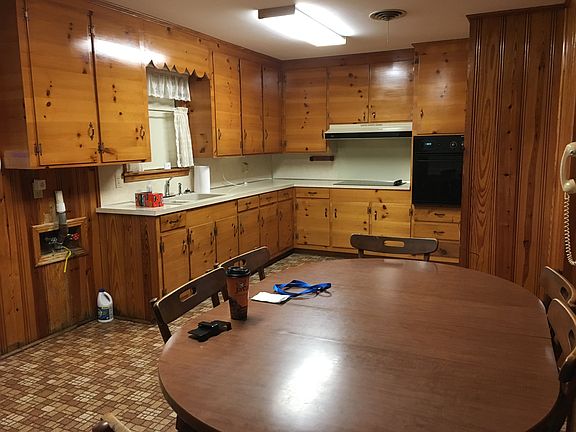 4th image of 400 E Roosevelt Dr