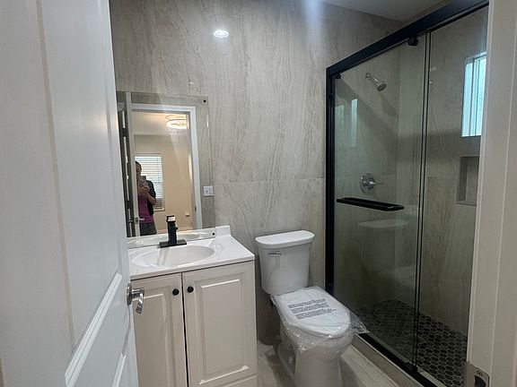 3rd image of 9632 Katella Ave