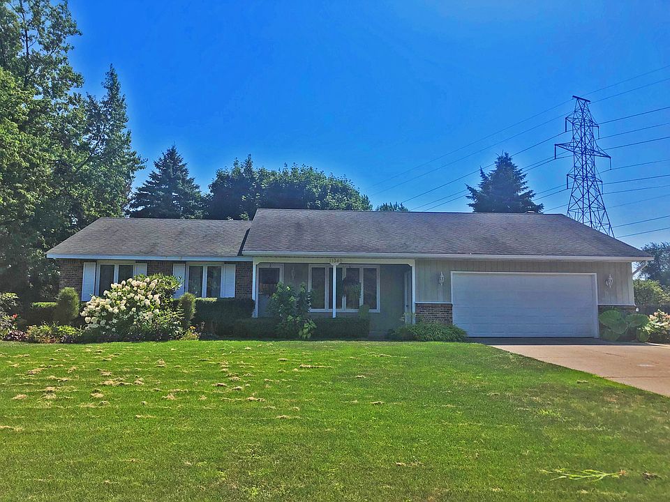 1st image of 11040 Canyon Creek Dr