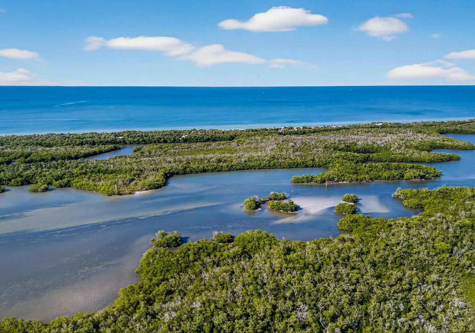 Watch Sunsets Over The Gulf, Newly Renovated & Furnished 2/2 + Den — Photo 3