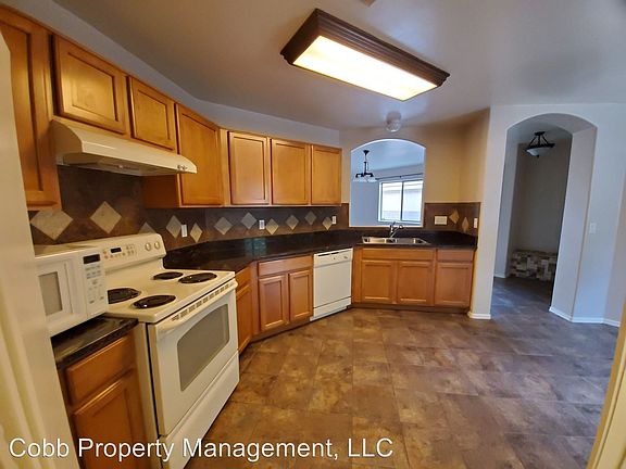 2nd image of 4166 E Lushfield Dr