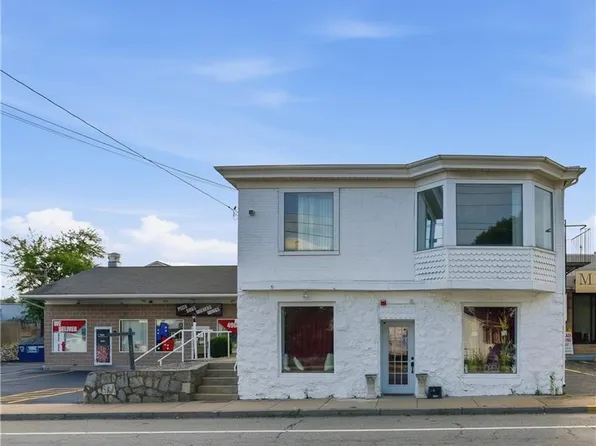 620 Killingly St, Johnston, RI 02919