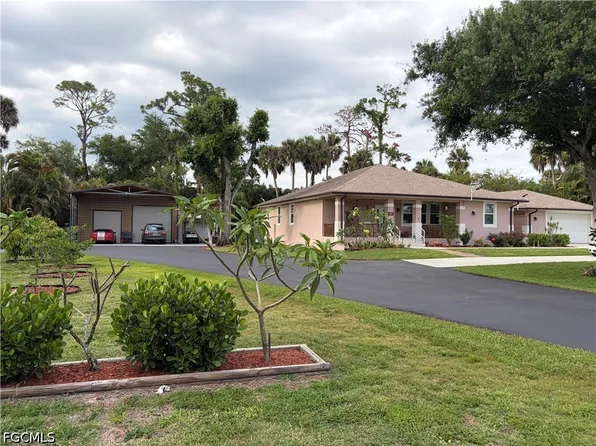 92 Evergreen Rd, North Fort Myers, FL 33903