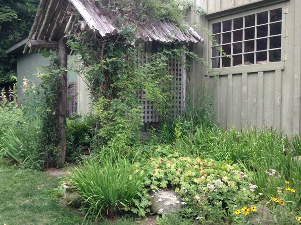 1423 County Road 7, Ancram, NY 12502