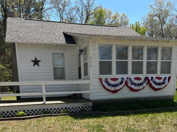 8732 S Spruce Ave, Newaygo, MI 49337