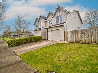 2067 SW Fellows St, McMinnville, OR