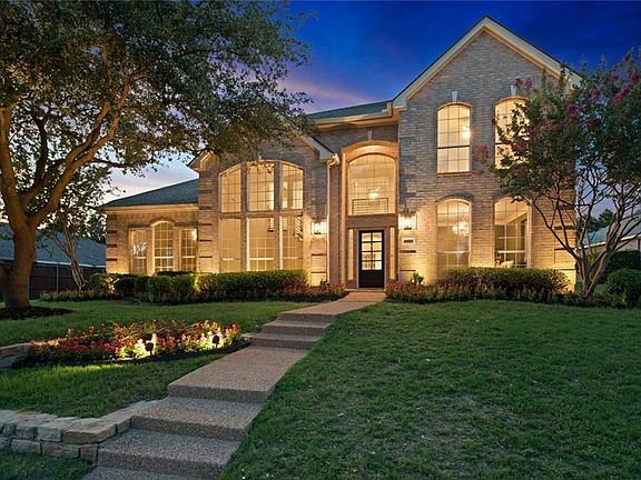 2nd image of 4425 Briar Hollow Dr