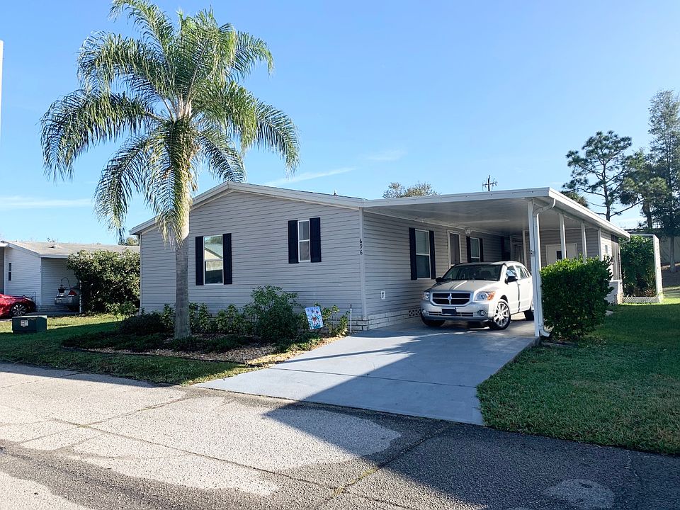 1st image of 696 N Edgewater Dr
