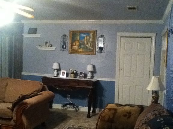 4th image of 249 Country Club Dr