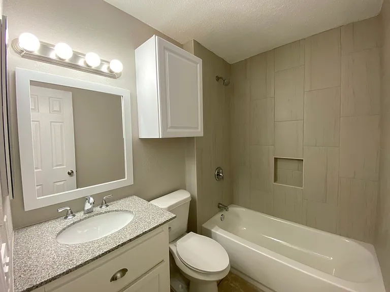 6311 Marrogot Run St — Photo 10