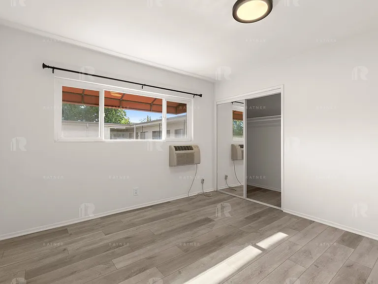 (Ar/Jo/Em:B) 350 S. Sierra Madre Blvd — Photo 18