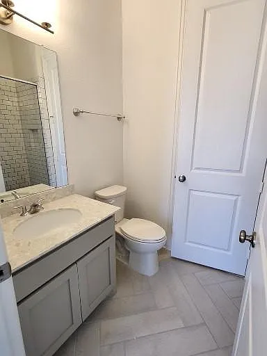 Guest Bath 3