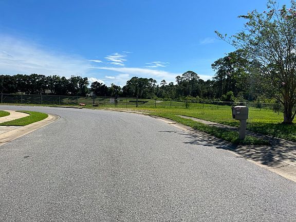 5th image of 8887 Abbington Dr