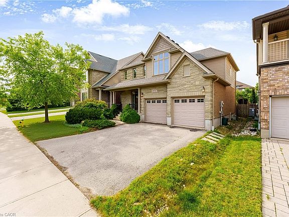 2nd image of 430 Kelso Dr