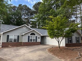 480 Spring Lake Dr, Pinehurst, NC 28374