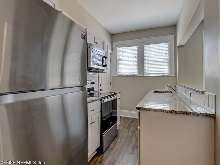 1009 Stockton St #8 — Photo 23