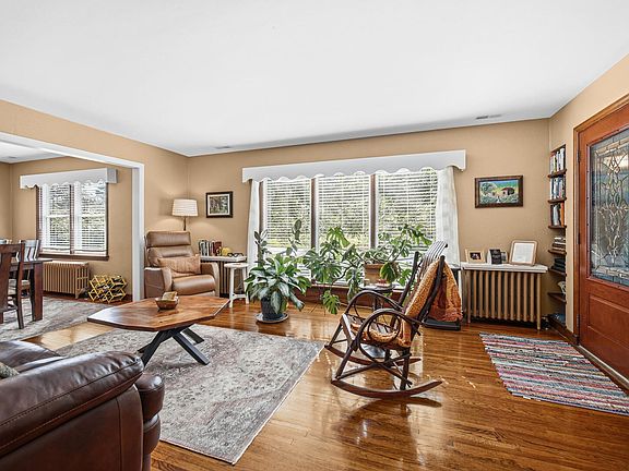 5th image of 53 Hayes Leonard Rd