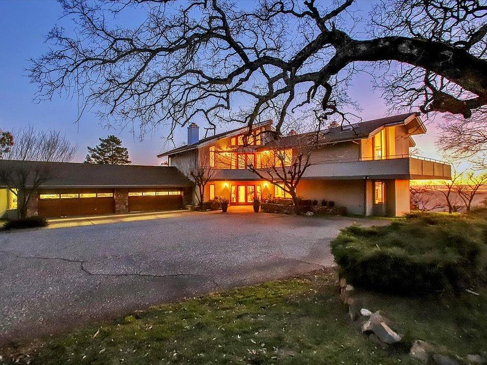 1st image of 13244 Country Heights Dr