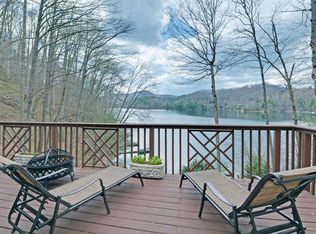 728 Nantahala Shrs, Topton, NC 28781
