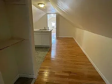 81 Goldsmith Ave #C — Photo 2