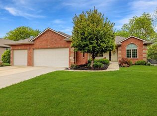 6768 Cardiff Ct, Johnston, IA 50131