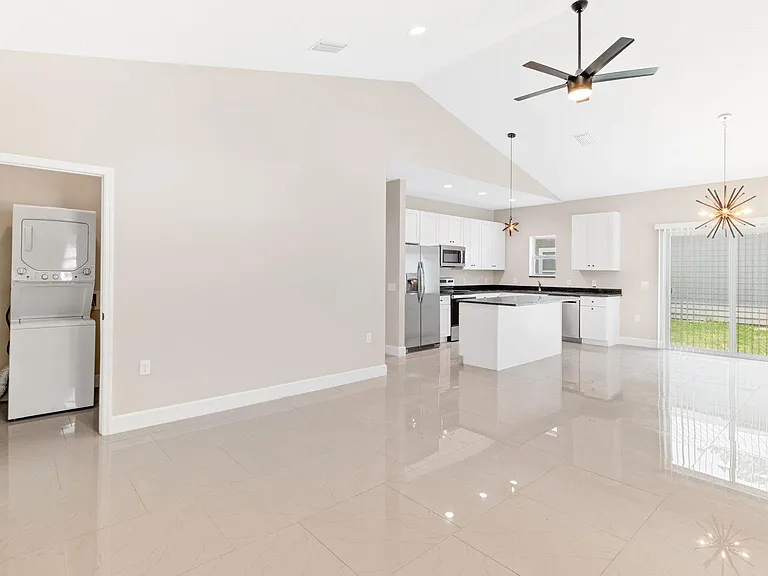 2770 Schaller Rd — Photo 11