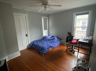 82 Asbury St, Rochester, NY 14620