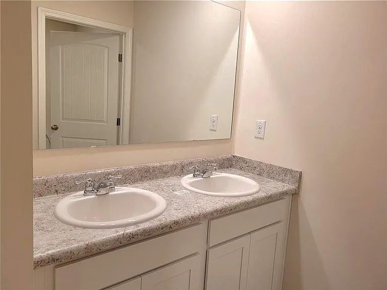 89 Rapps Ave — Photo 15