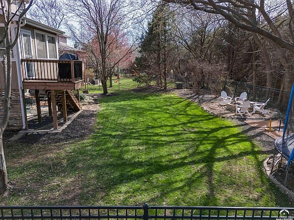 4th image of 1651 George Williams Way