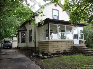 310 N Blackstone St, Jackson, MI 49201