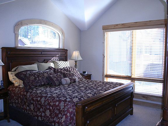 5th image of 307 Antler Way