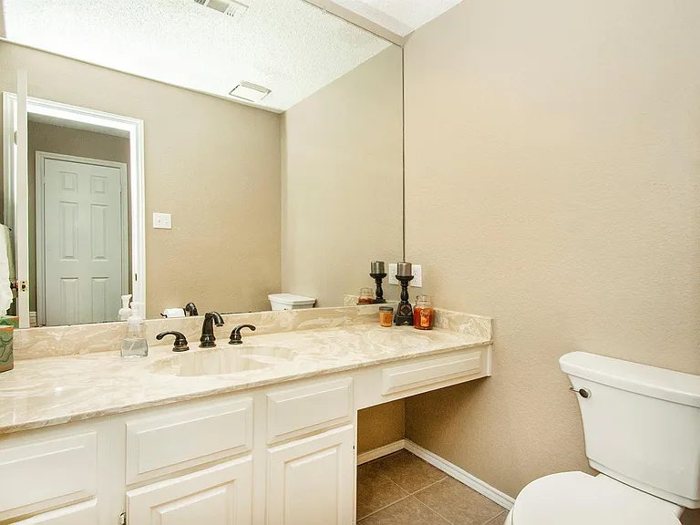 3905 Denham Way — Photo 12