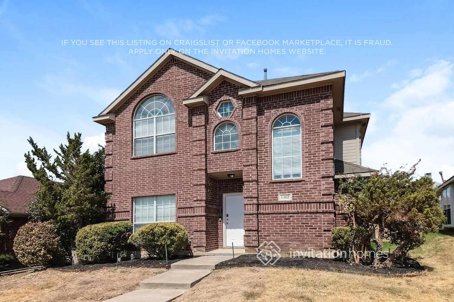 1312 W Branch Hollow Dr Carrollton, TX 75007 — Photo 4