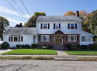 82 Fair Oaks Ave, Newton, MA 02460