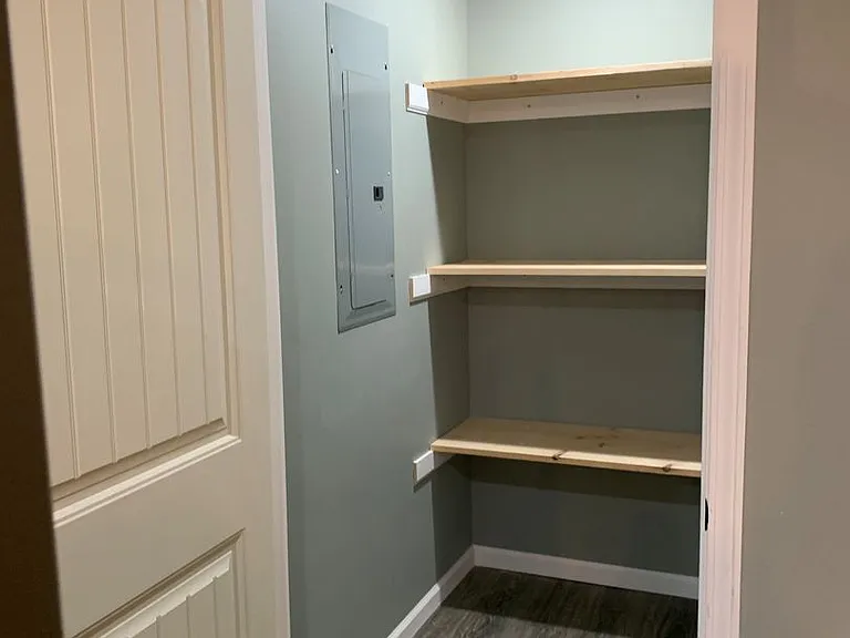 22975 Hardy Ln — Photo 10