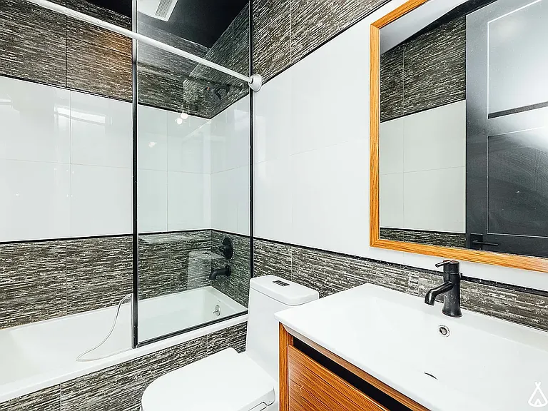 703 Rogers Ave #5B — Photo 12