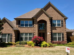 2711 Della St, Hernando, MS 38632