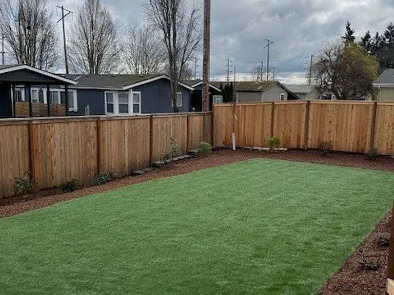 6473 Jacobe St NE — Photo 19