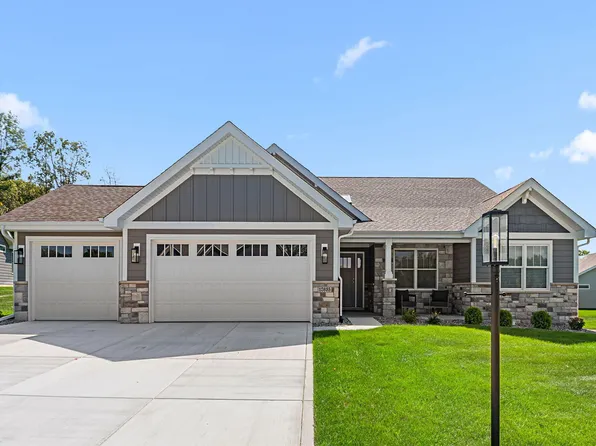 12635 Woodside Ct, Cedar Lake, IN 46303