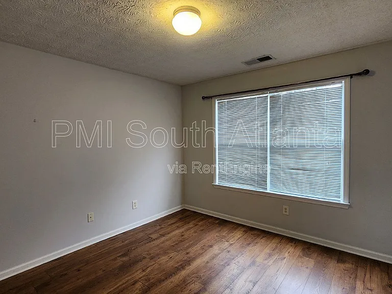 1673 Jackson Sq NW — Photo 32