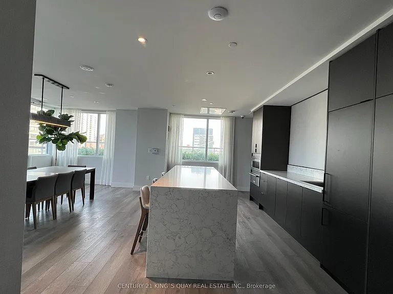 55 Duke St W #1703 — Photo 16