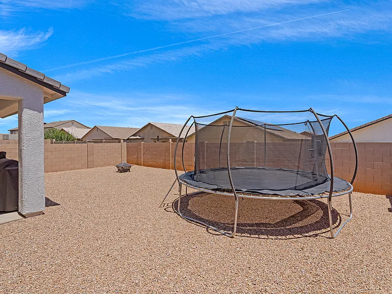 4215 Tinker Dr — Photo 21