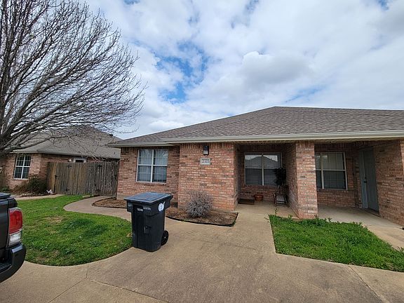 2nd image of 2321 Antelope Ln
