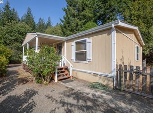 93495 McKenna Ln, Coos Bay, OR 97420