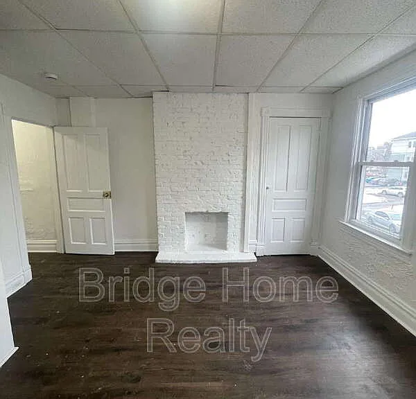 128 S Spring Ave — Photo 29