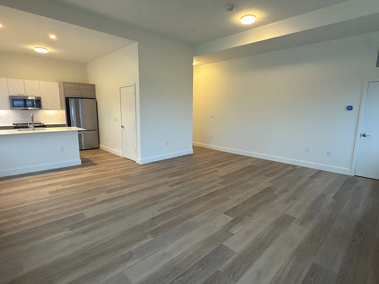 1077 Commonwealth Ave #426D — Photo 6