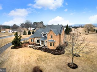 109 Airport Rd, Centre Hall, PA 16828