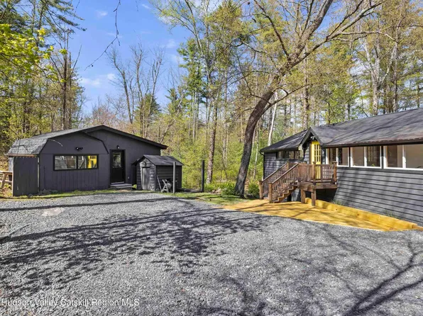 18 Country Club Lane, Woodstock, NY 12498