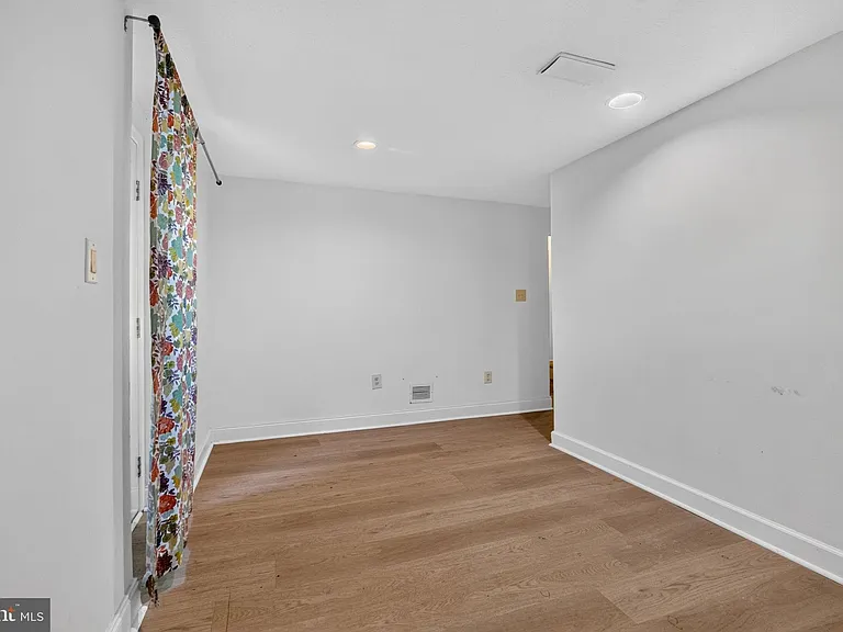 10522 Lime Tree Way — Photo 23